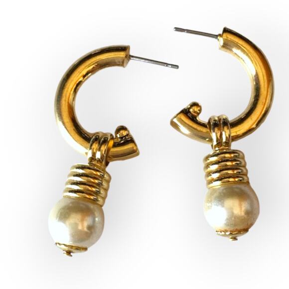 Gold tone semi-hoop post earrings with removable faux pearl dangles - Picture 1 of 7